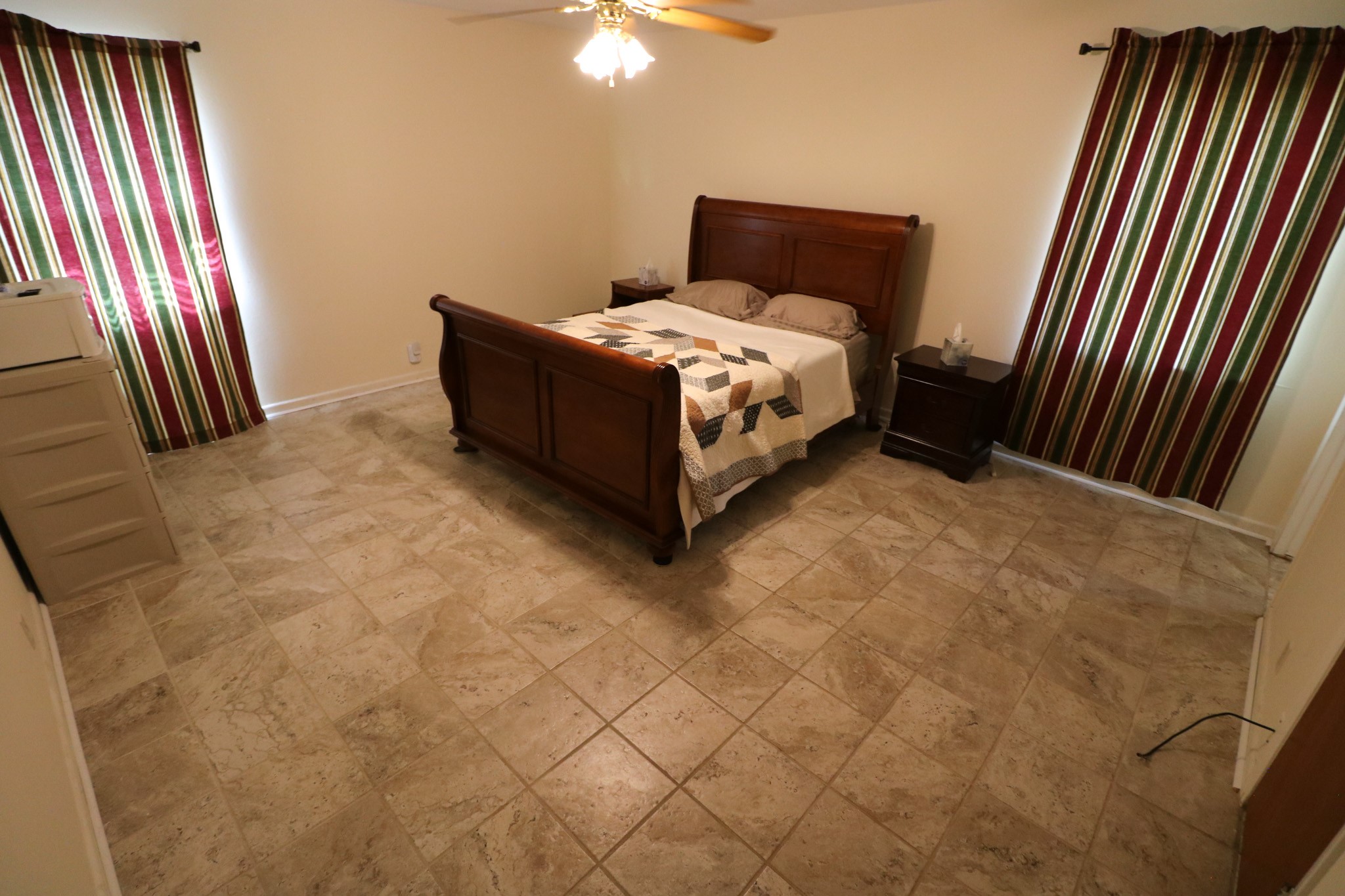 270 SE 26th Street Paris TX 75460