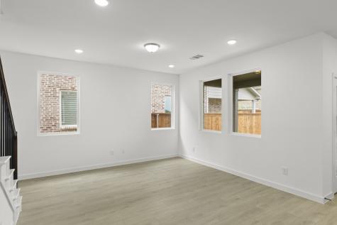 14201 Gallatin Street Pilot Point TX 76258