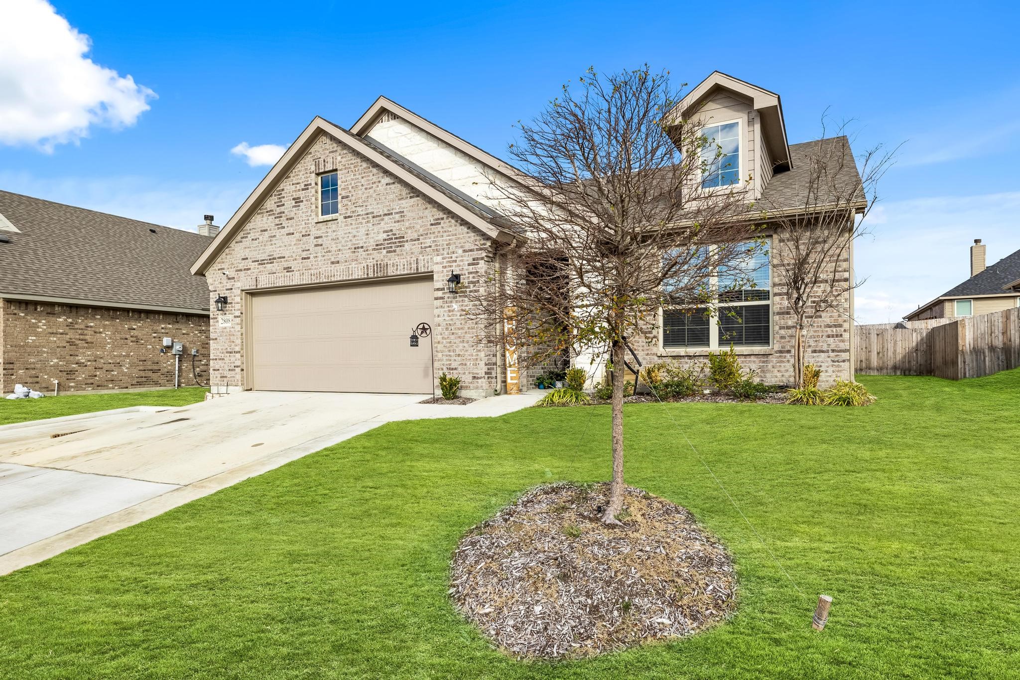 2808 Belmont Drive Ennis TX 75119