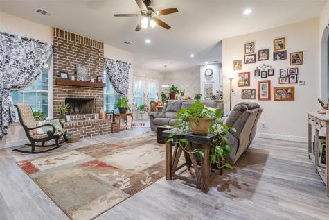 3504 Dove Creek Road Cleburne TX 76031
