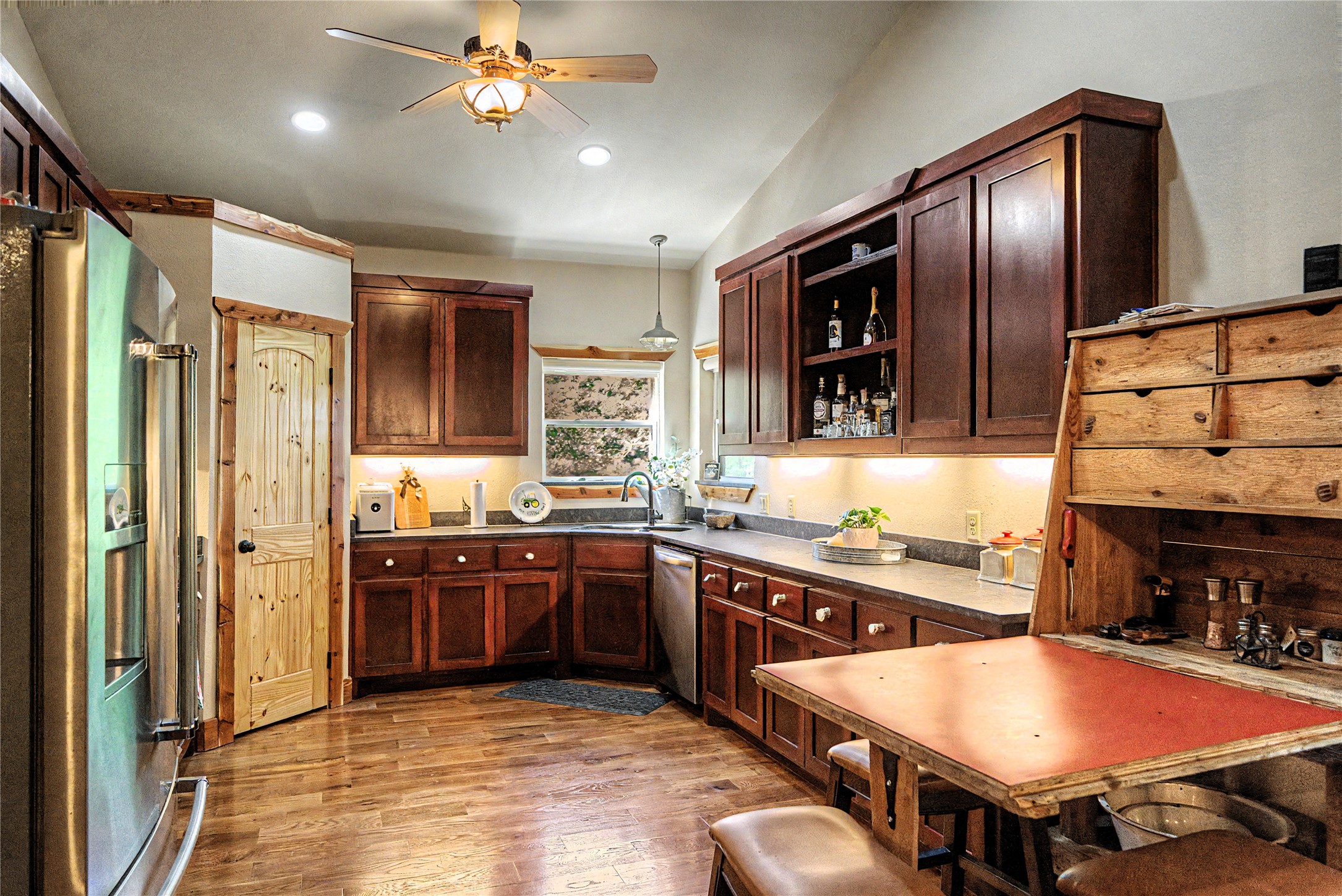 9439 County Road 103 Whitesboro TX 76273