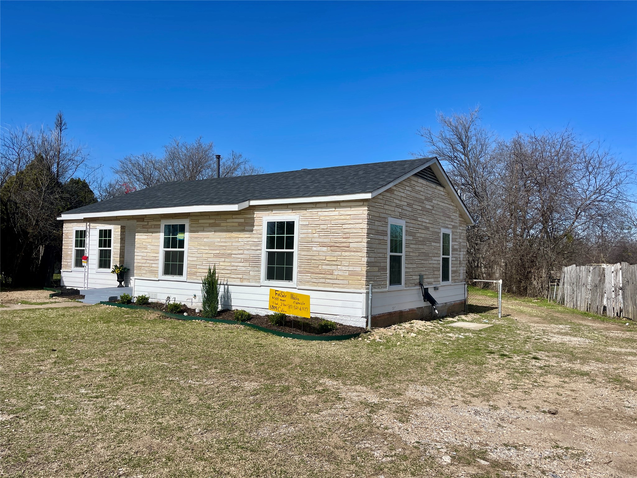 5704 Calloway Street Sansom Park TX 76114
