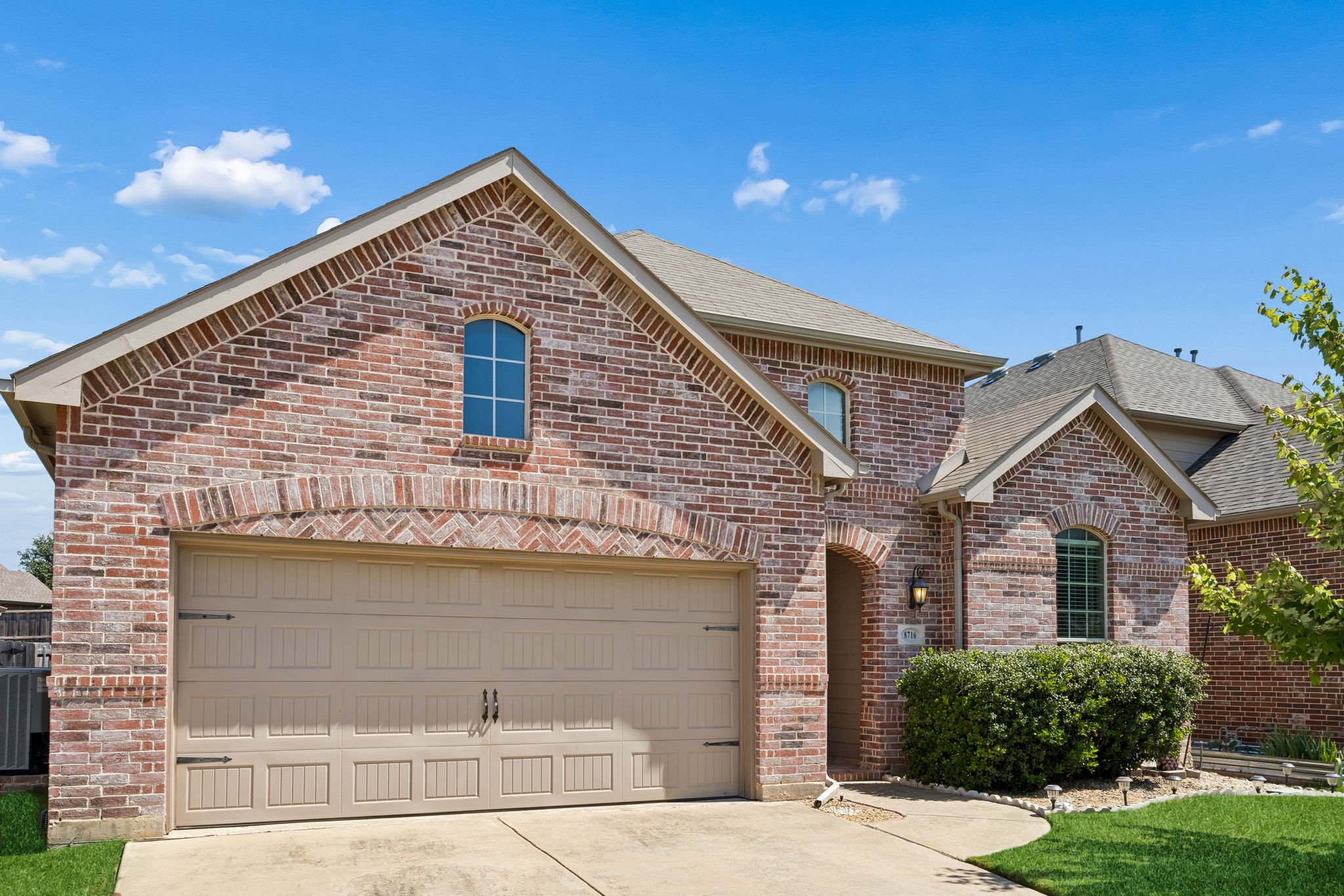 8716 Golden Sunset Trail Fort Worth TX 76244