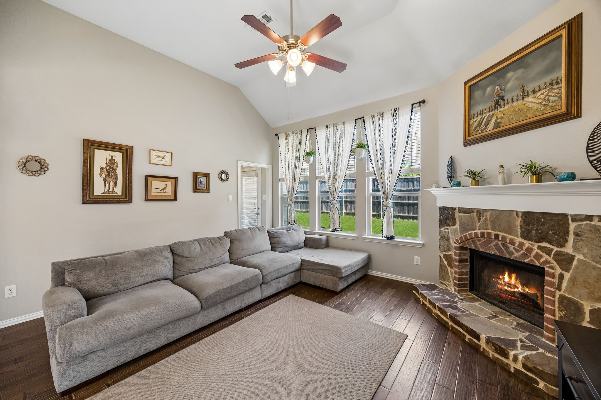 8716 Golden Sunset Trail Fort Worth TX 76244