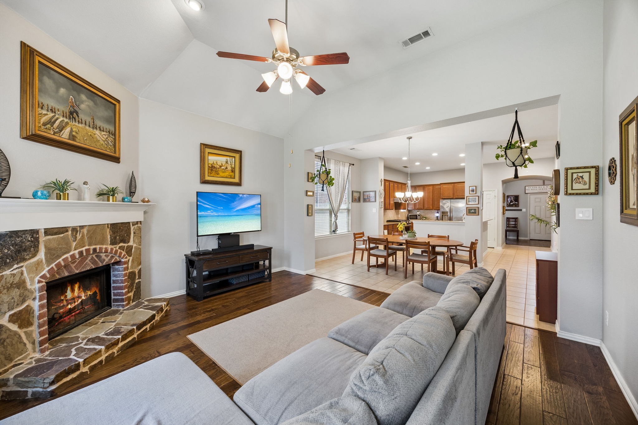 8716 Golden Sunset Trail Fort Worth TX 76244
