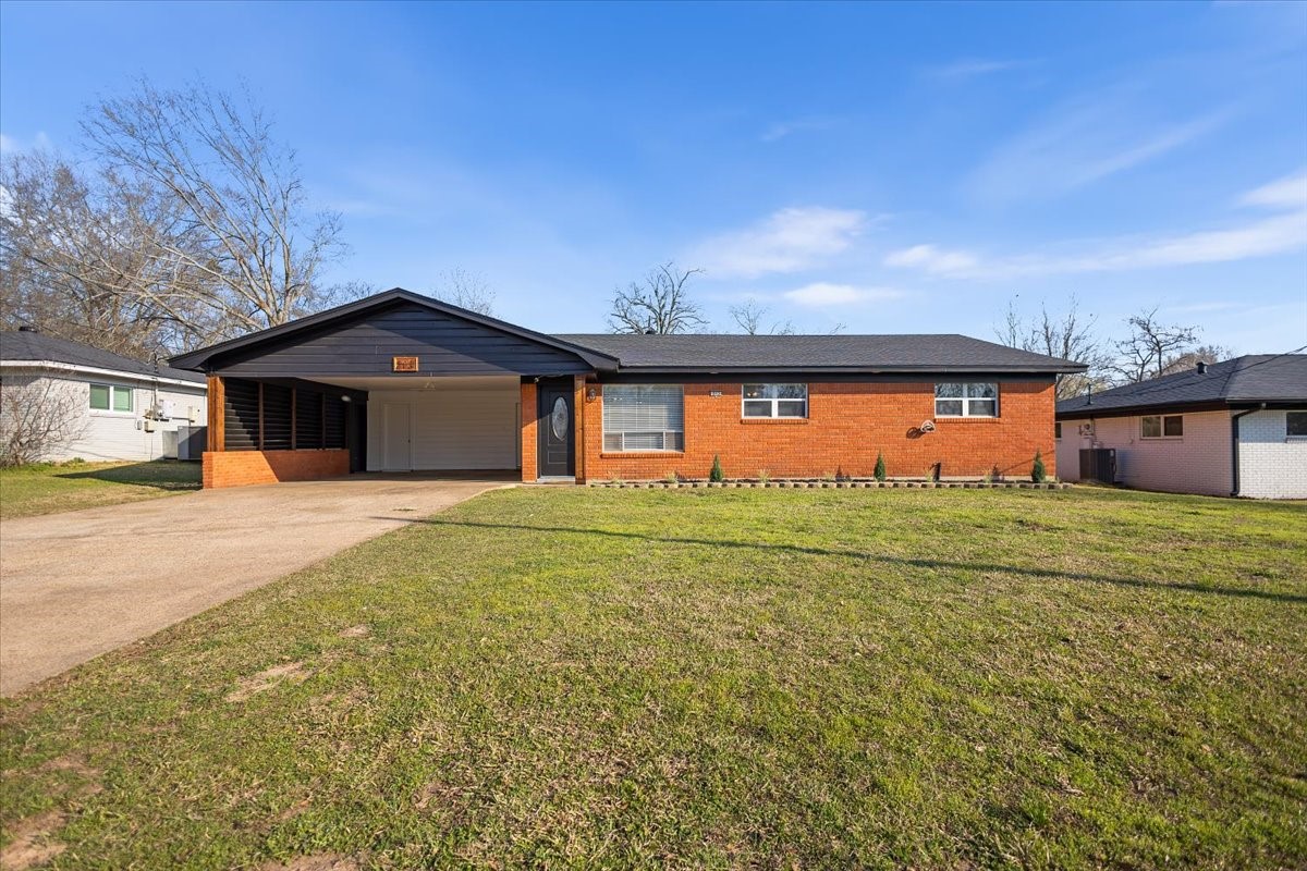 213 Southview Drive Henderson TX 75654