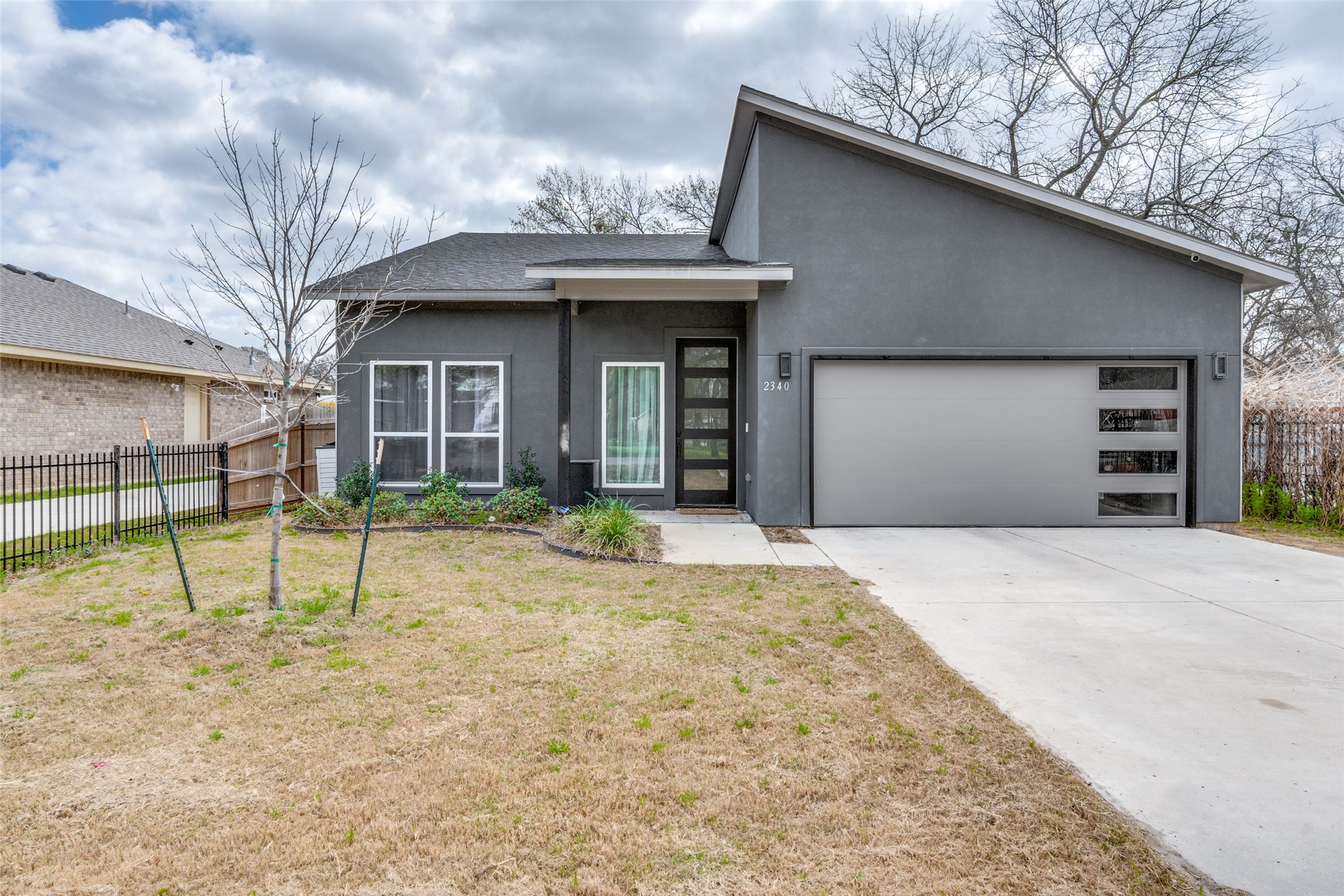 2340 Denmark Street Dallas TX 75253