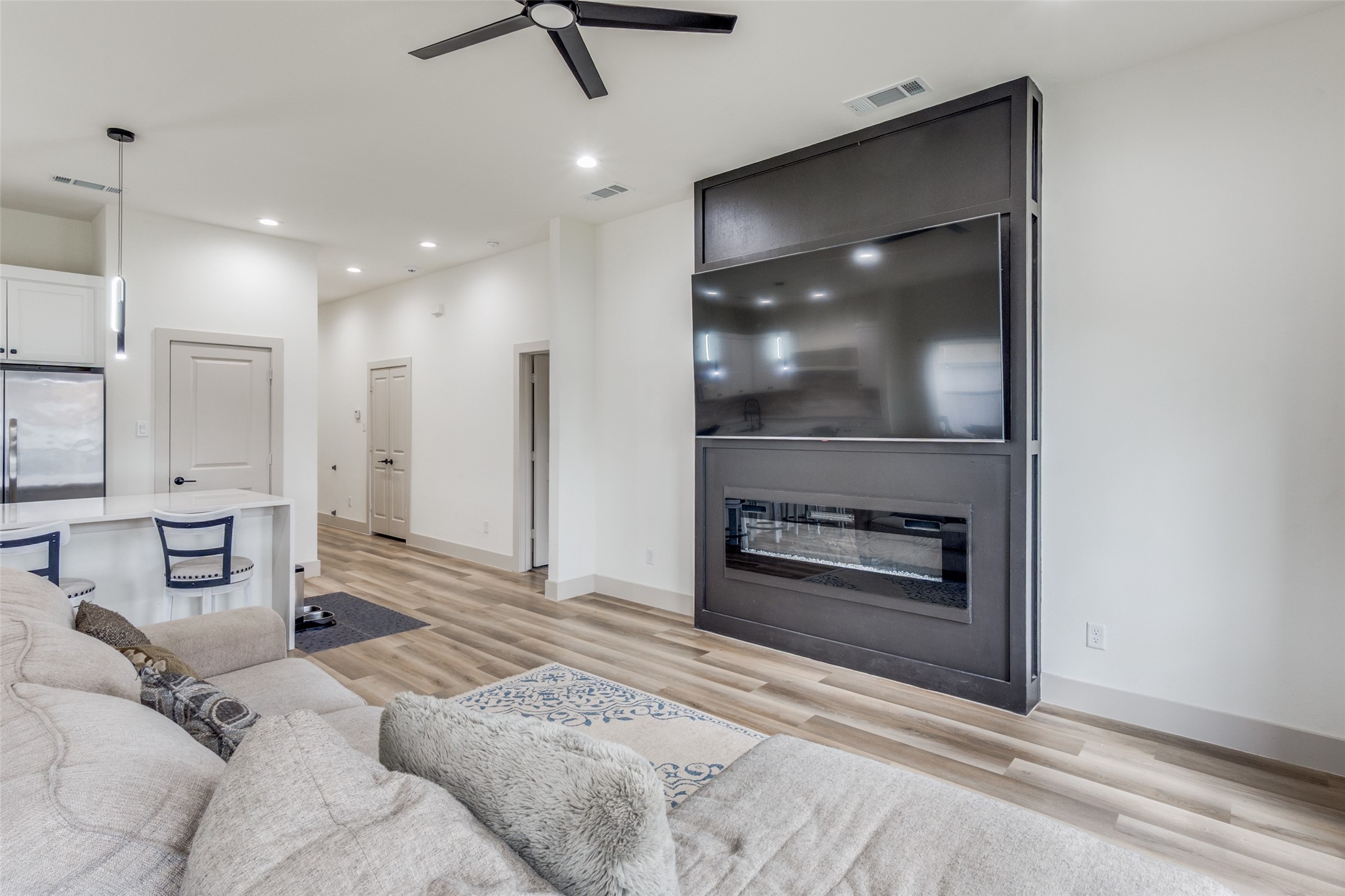 2340 Denmark Street Dallas TX 75253