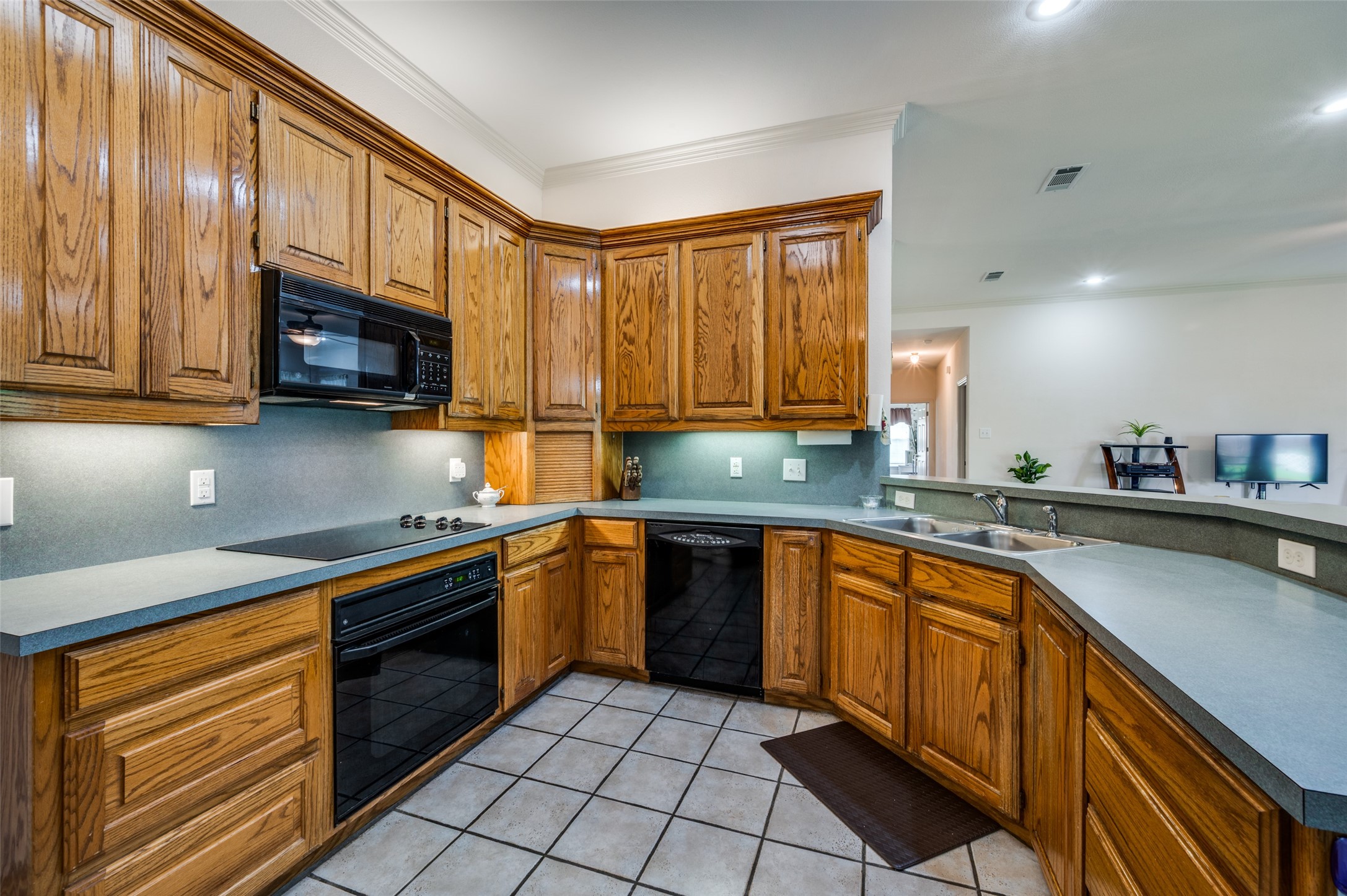 7457 Somerset Lane Aubrey TX 76227