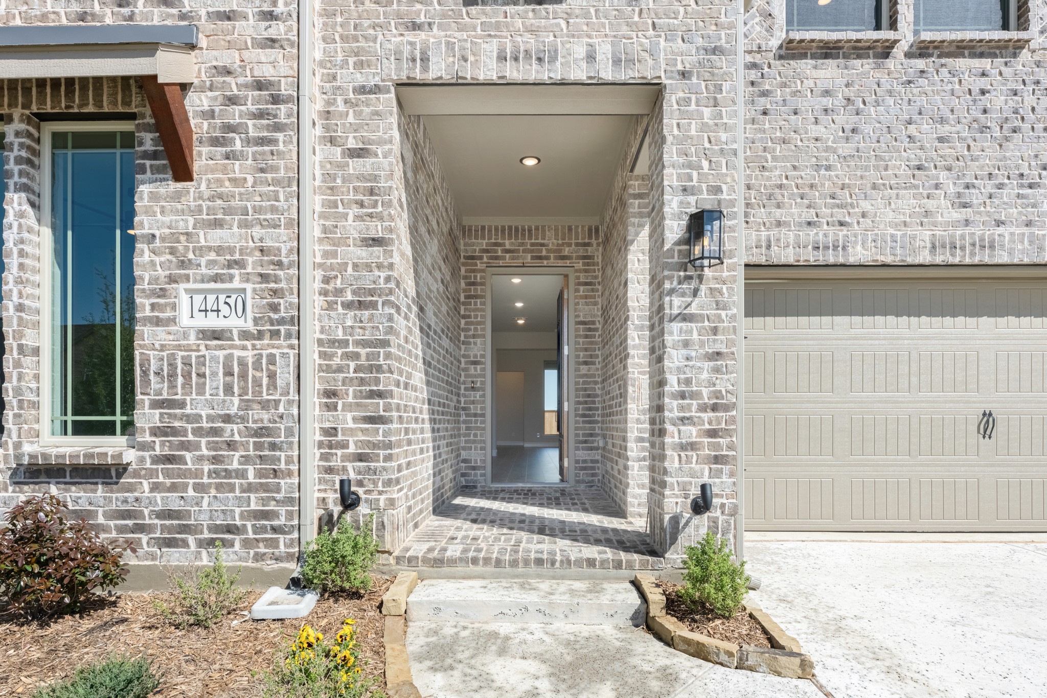 14450 Mcclint Street Pilot Point TX 76258