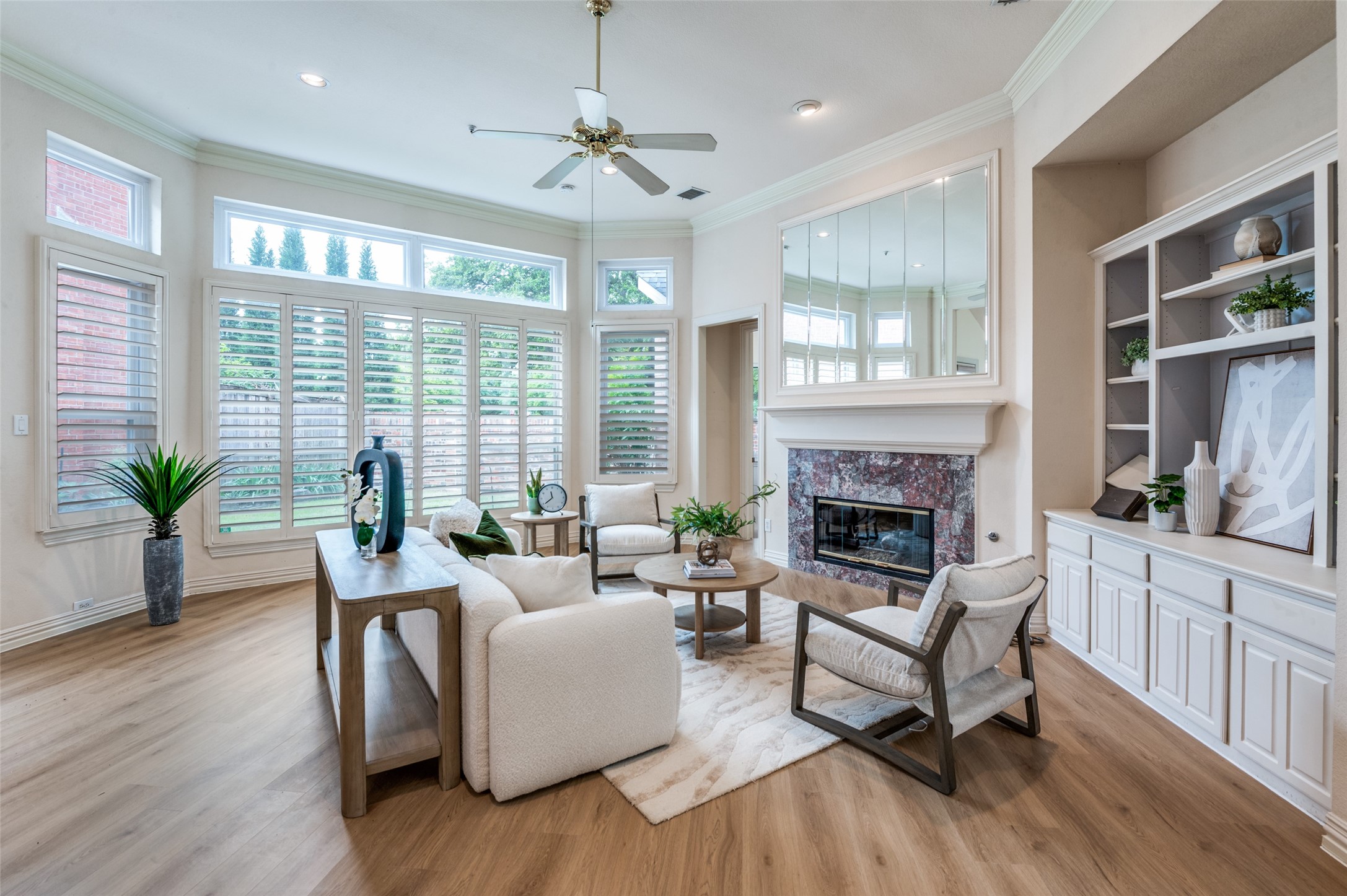 3752 Park Place Addison TX 75001