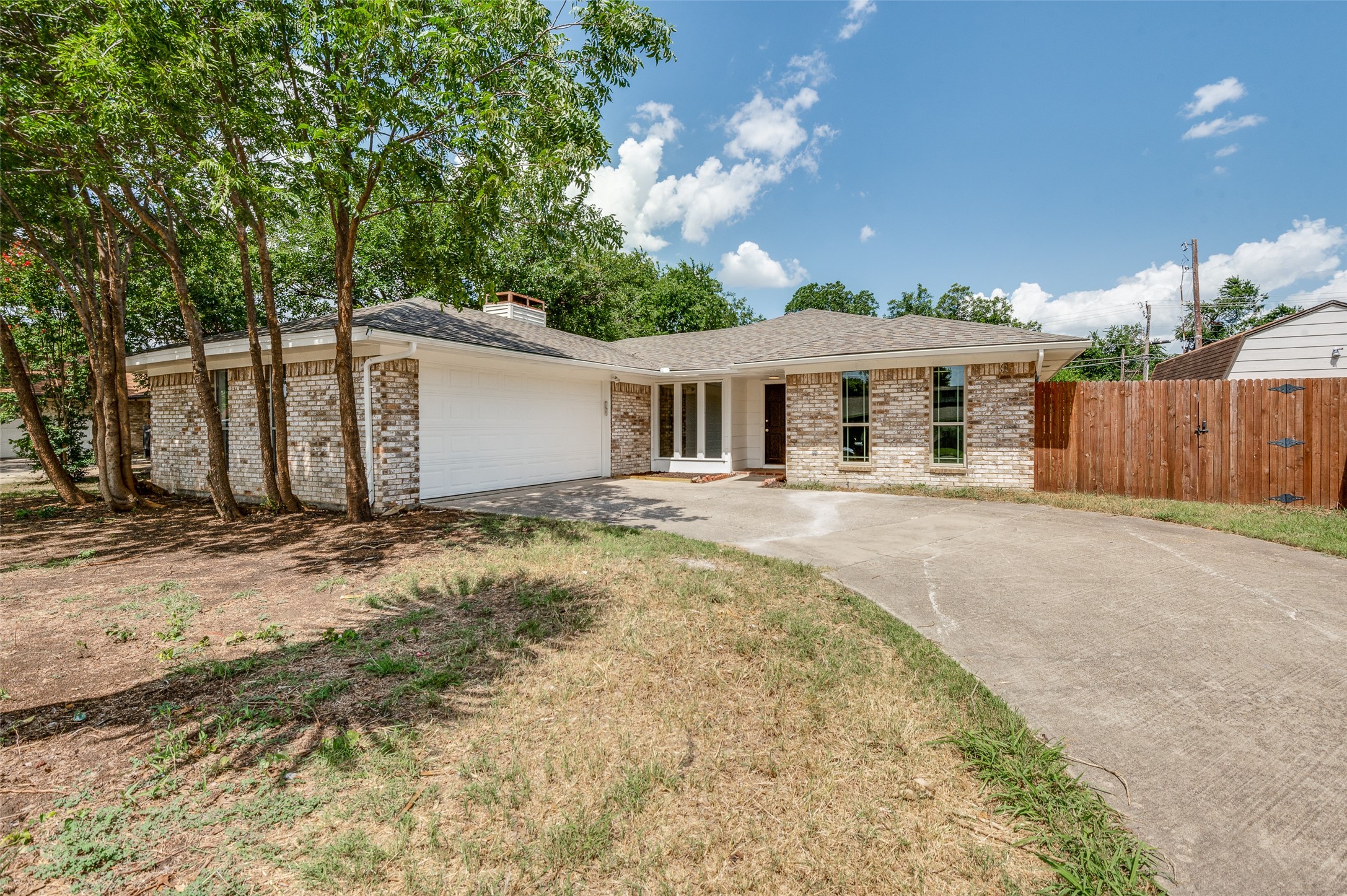 1902 Pat Lane Carrollton TX 75006