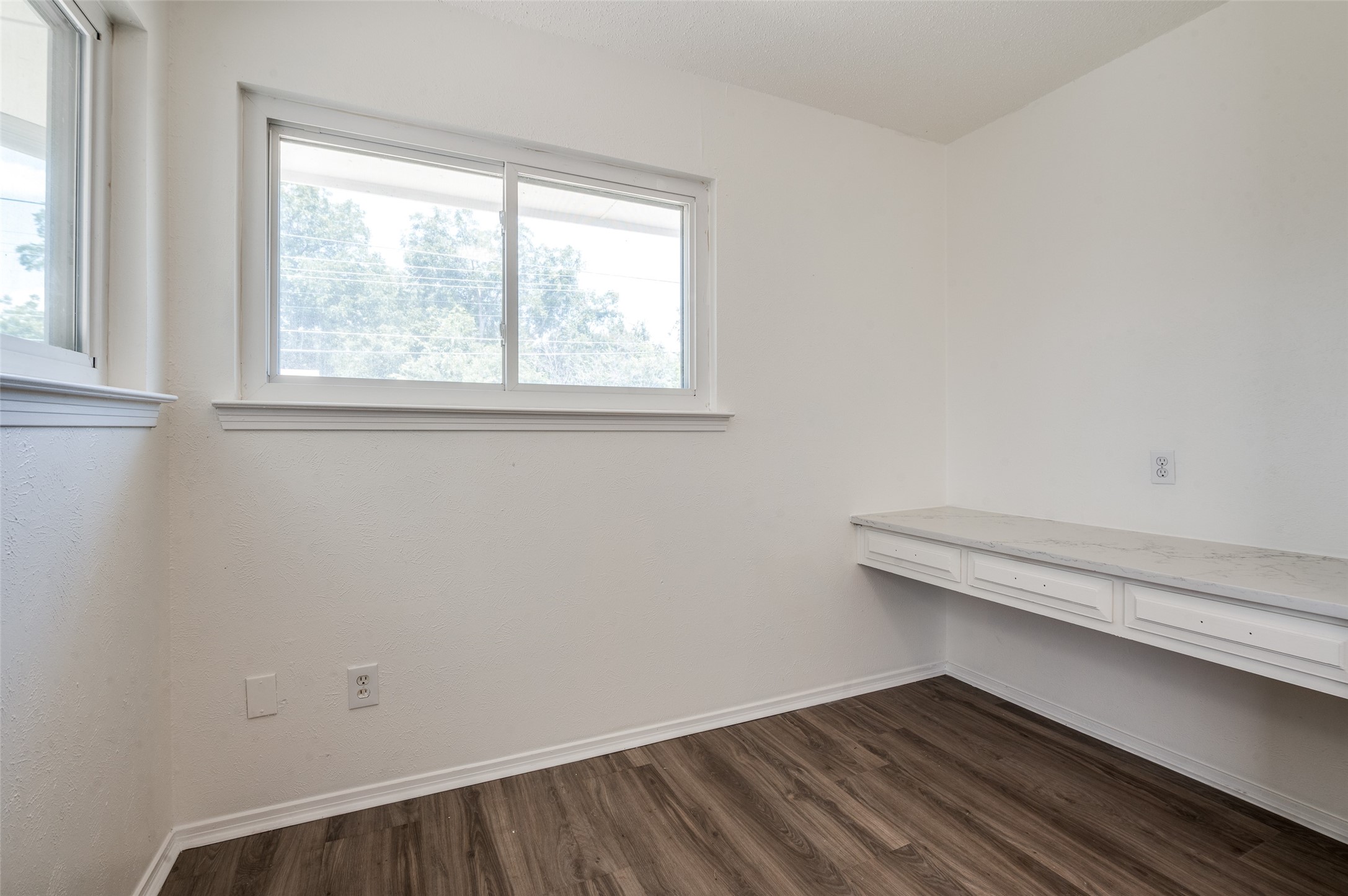 1902 Pat Lane Carrollton TX 75006