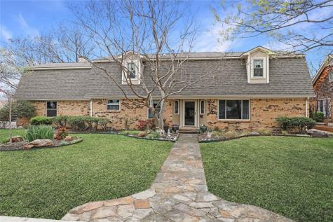 8 Roberts Avenue Mckinney TX 75069