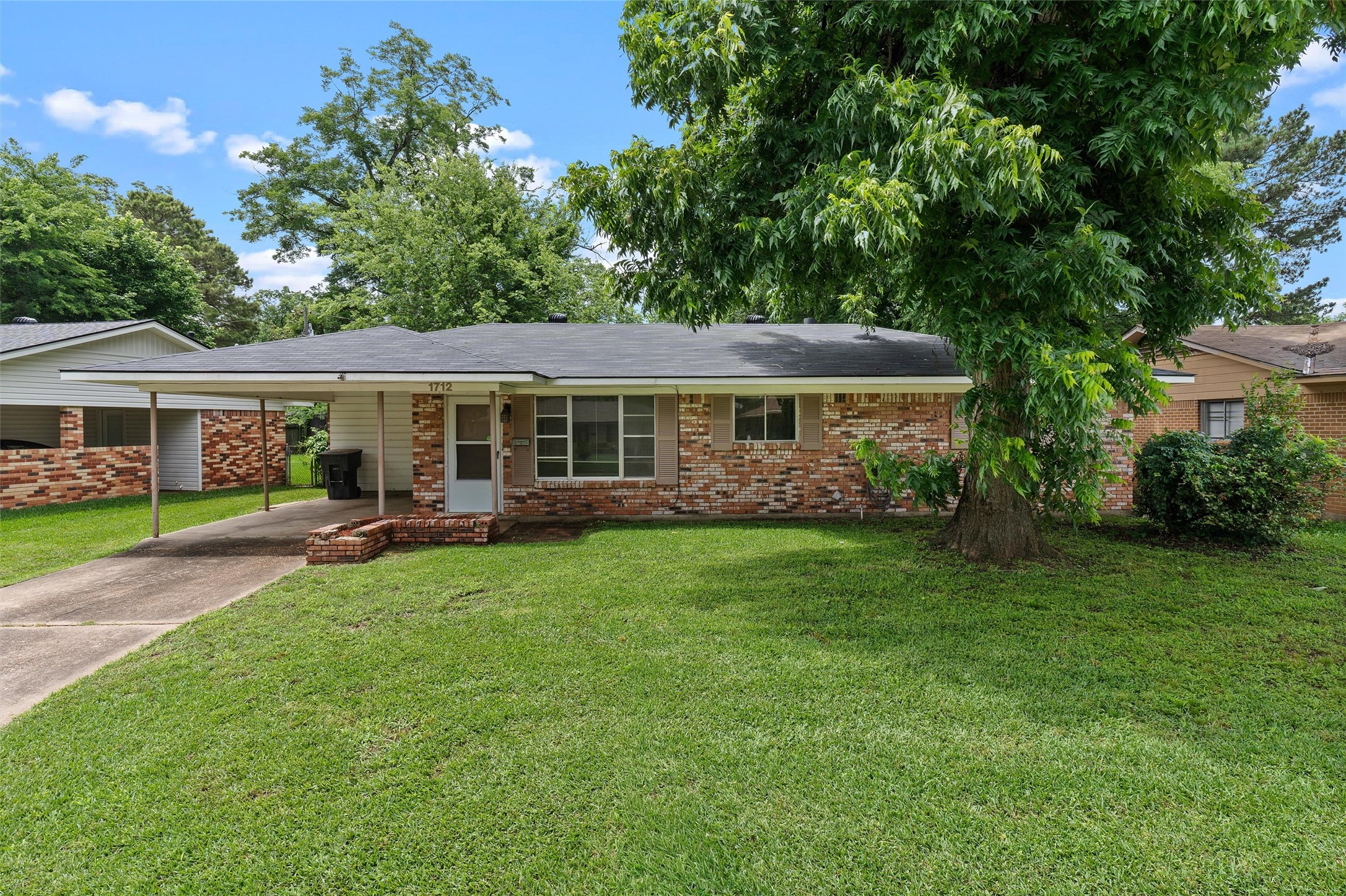 1712 Bradley Street Bossier City LA 71112