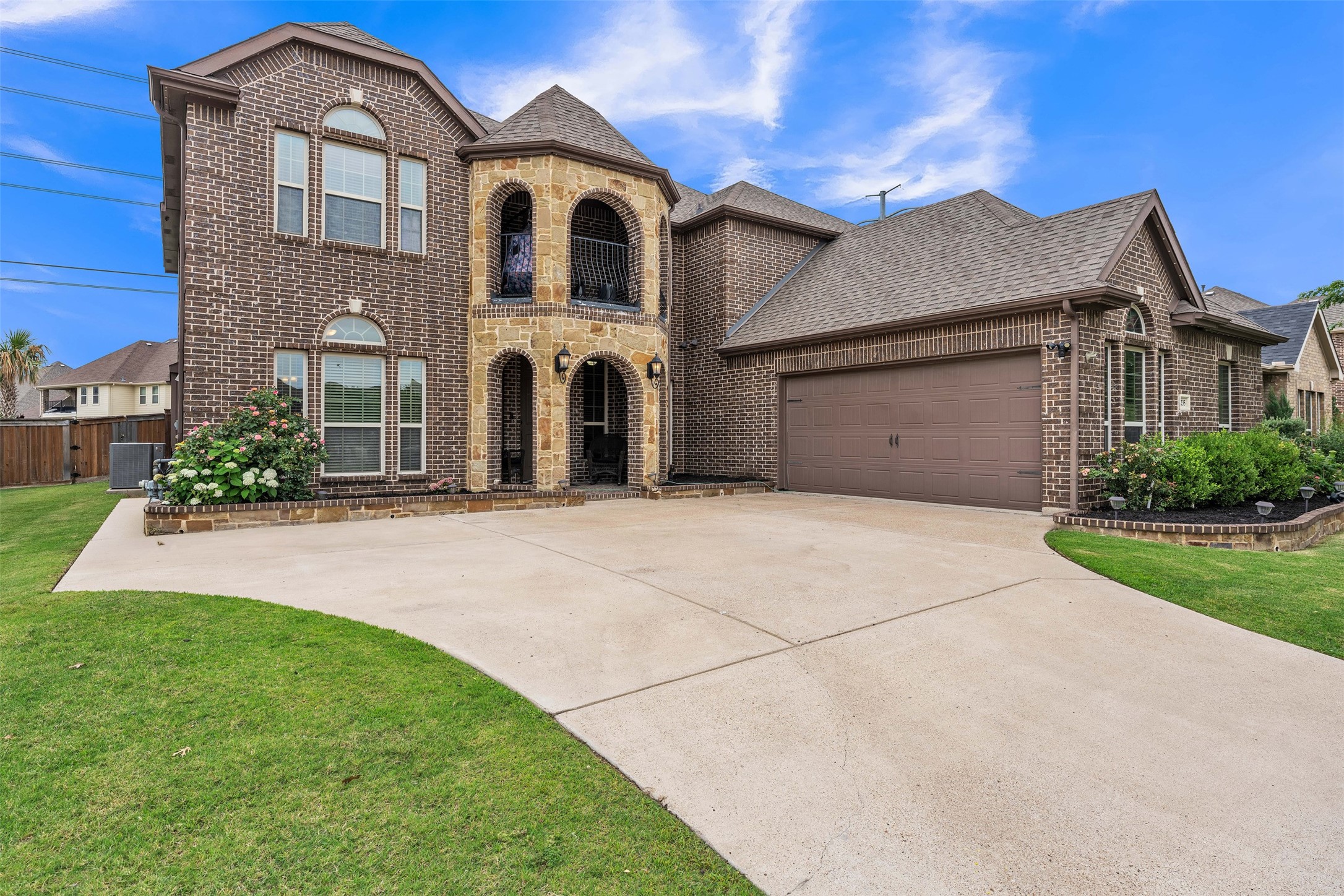 7235 Orillo Grand Prairie TX 75054