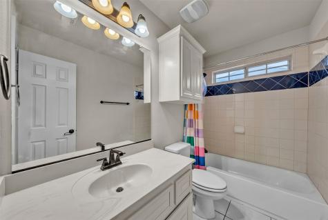 7235 Orillo Grand Prairie TX 75054