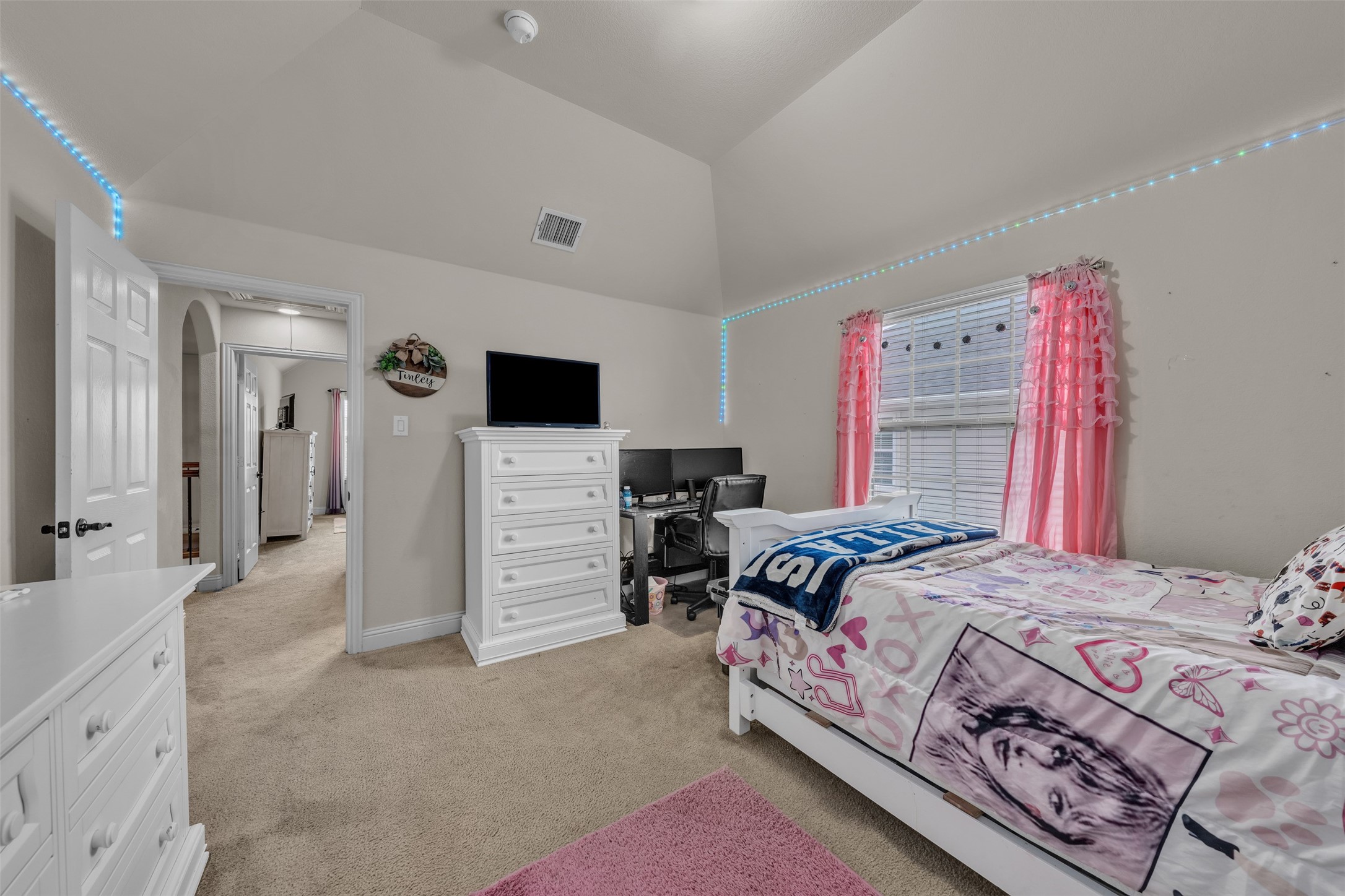 7235 Orillo Grand Prairie TX 75054