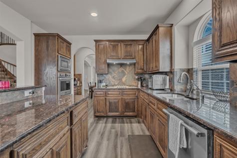 7235 Orillo Grand Prairie TX 75054