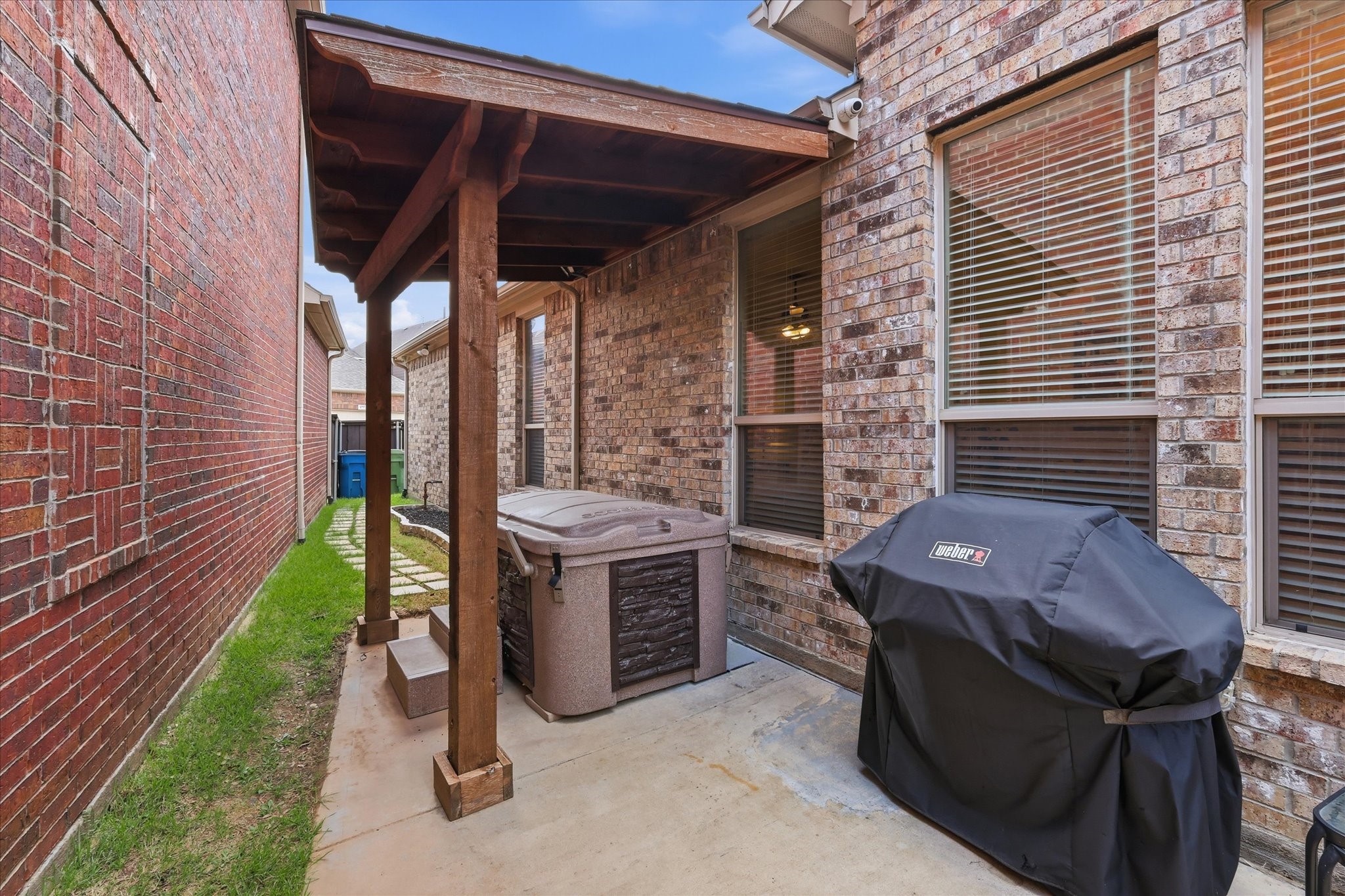 2449 Embleton Drive Lewisville TX 75067