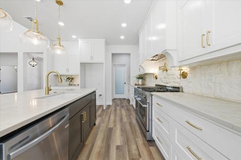 377 Oak Cove Court Sunset TX 76270