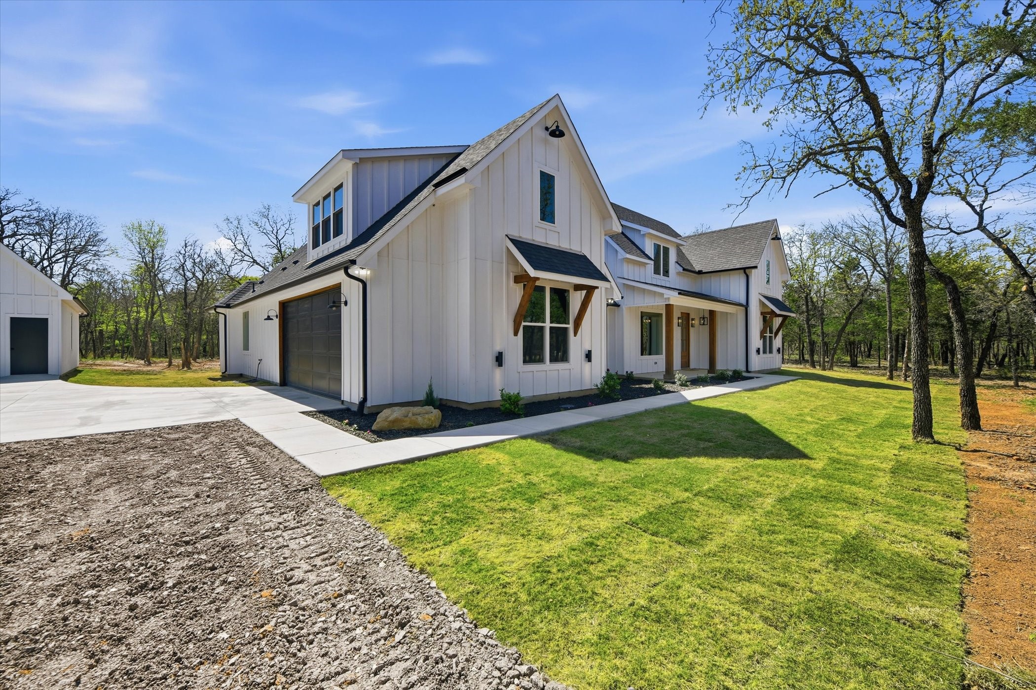 377 Oak Cove Court Sunset TX 76270