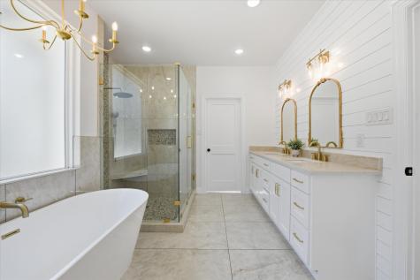 377 Oak Cove Court Sunset TX 76270