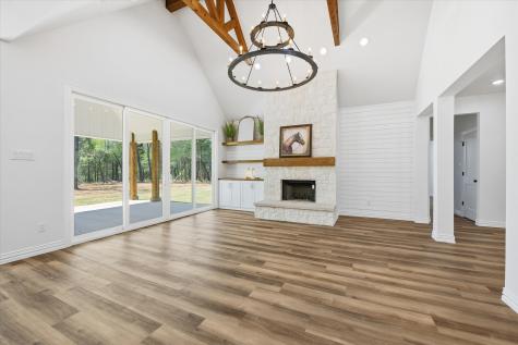 377 Oak Cove Court Sunset TX 76270