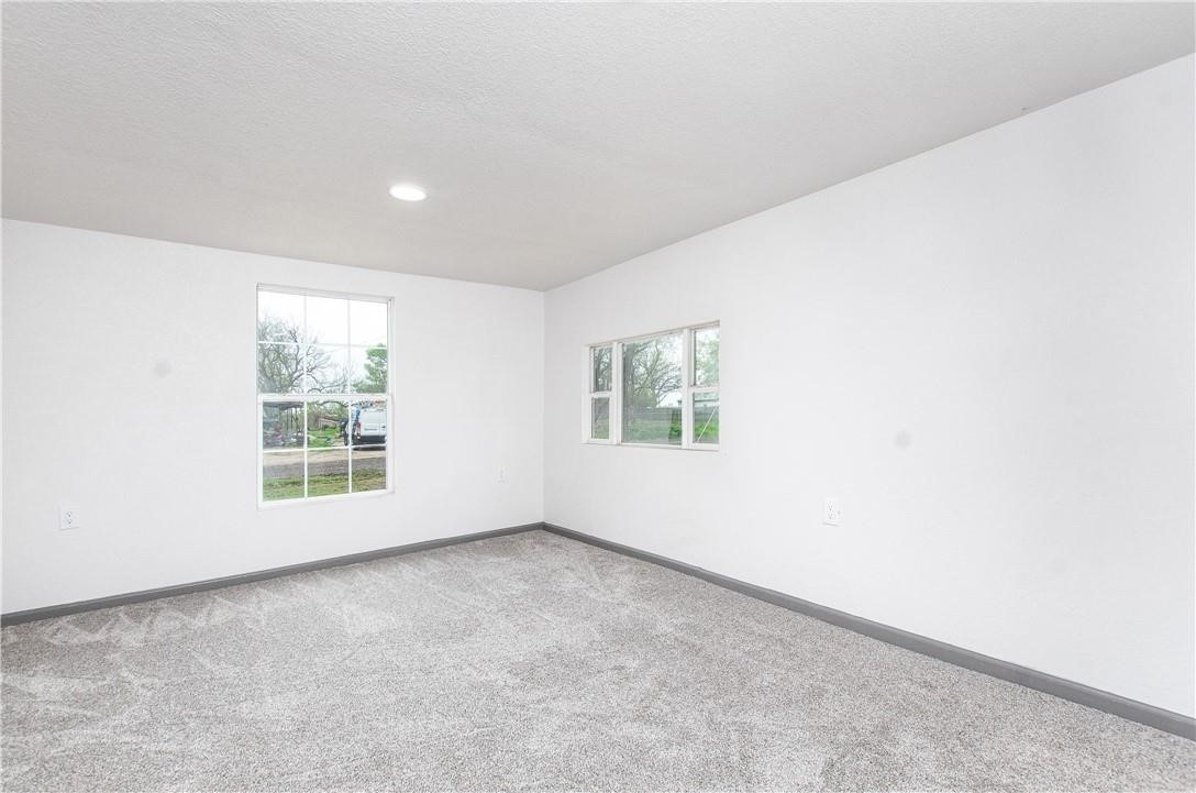606 6th Street Moody TX 76557