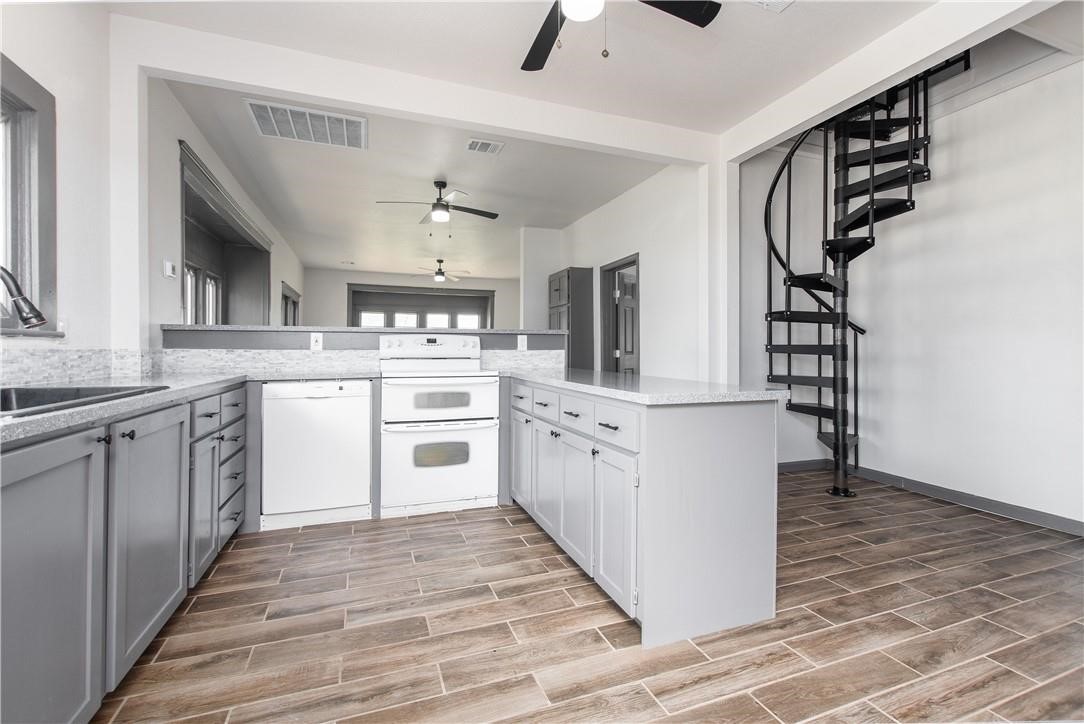 606 6th Street Moody TX 76557