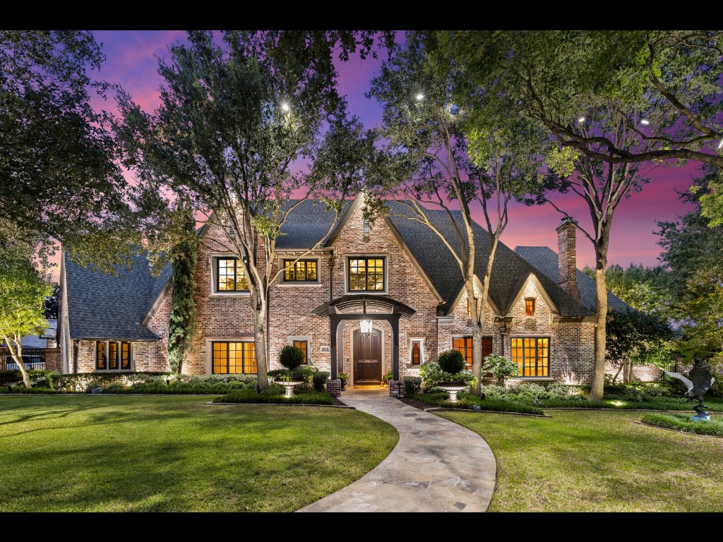 6613 Forest Creek Drive Dallas TX 75230