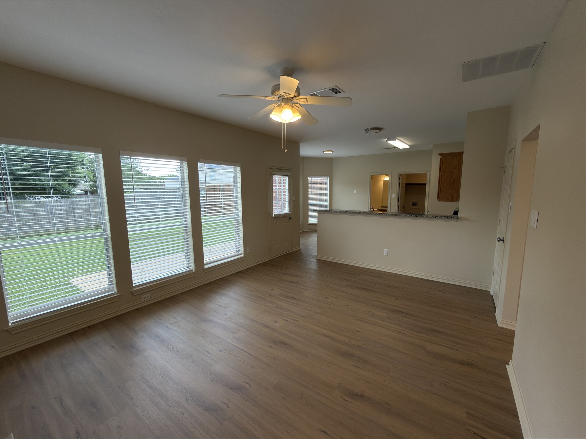 5607 Creekhollow Drive Arlington TX 76018