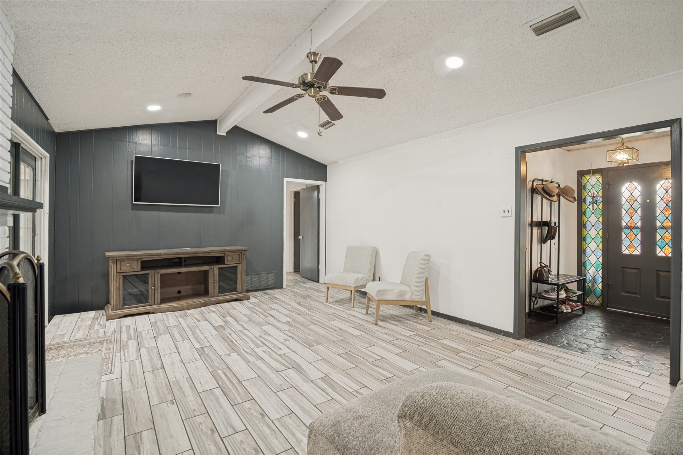 1217 Gardengate Circle Garland TX 75043