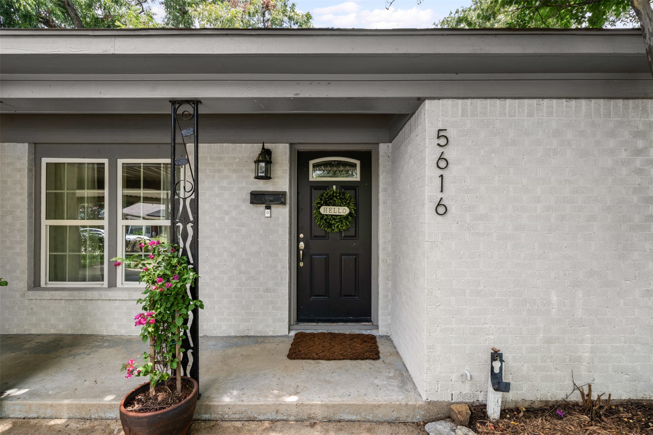 5616 S Schilder Drive River Oaks TX 76114
