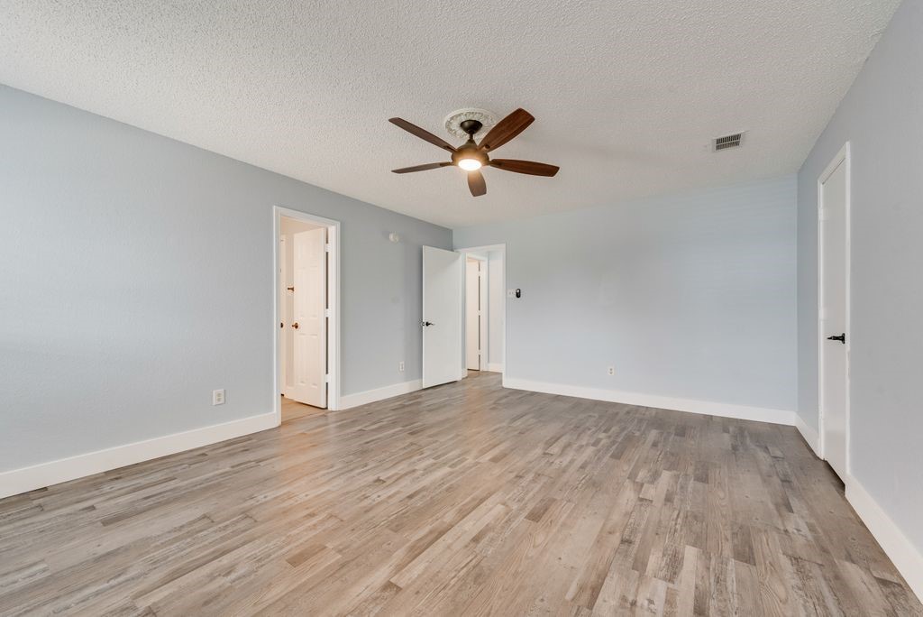 3517 Sachse Road Sachse TX 75048