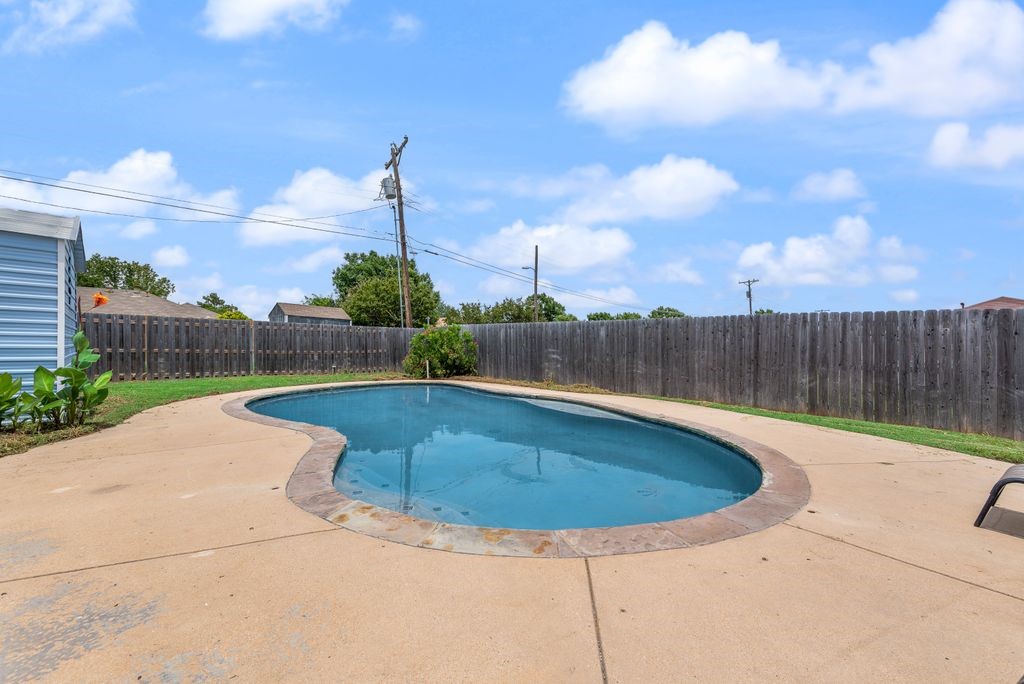 3517 Sachse Road Sachse TX 75048