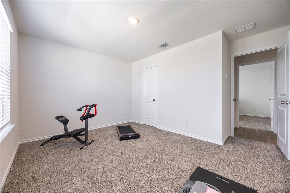 729 Amelia Court Pilot Point TX 76258