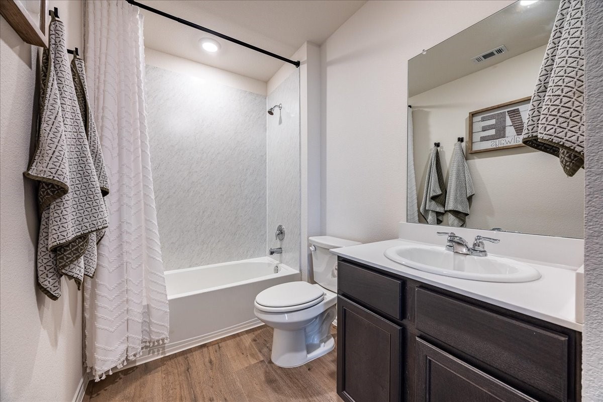 729 Amelia Court Pilot Point TX 76258