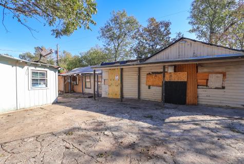 3809 May Street Fort Worth TX 76110