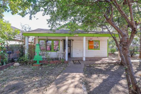 3809 May Street Fort Worth TX 76110