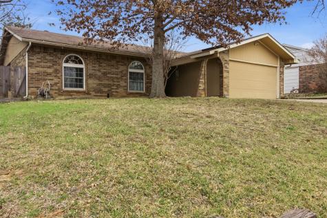 4217 Glen Pines Drive Arlington TX 76016