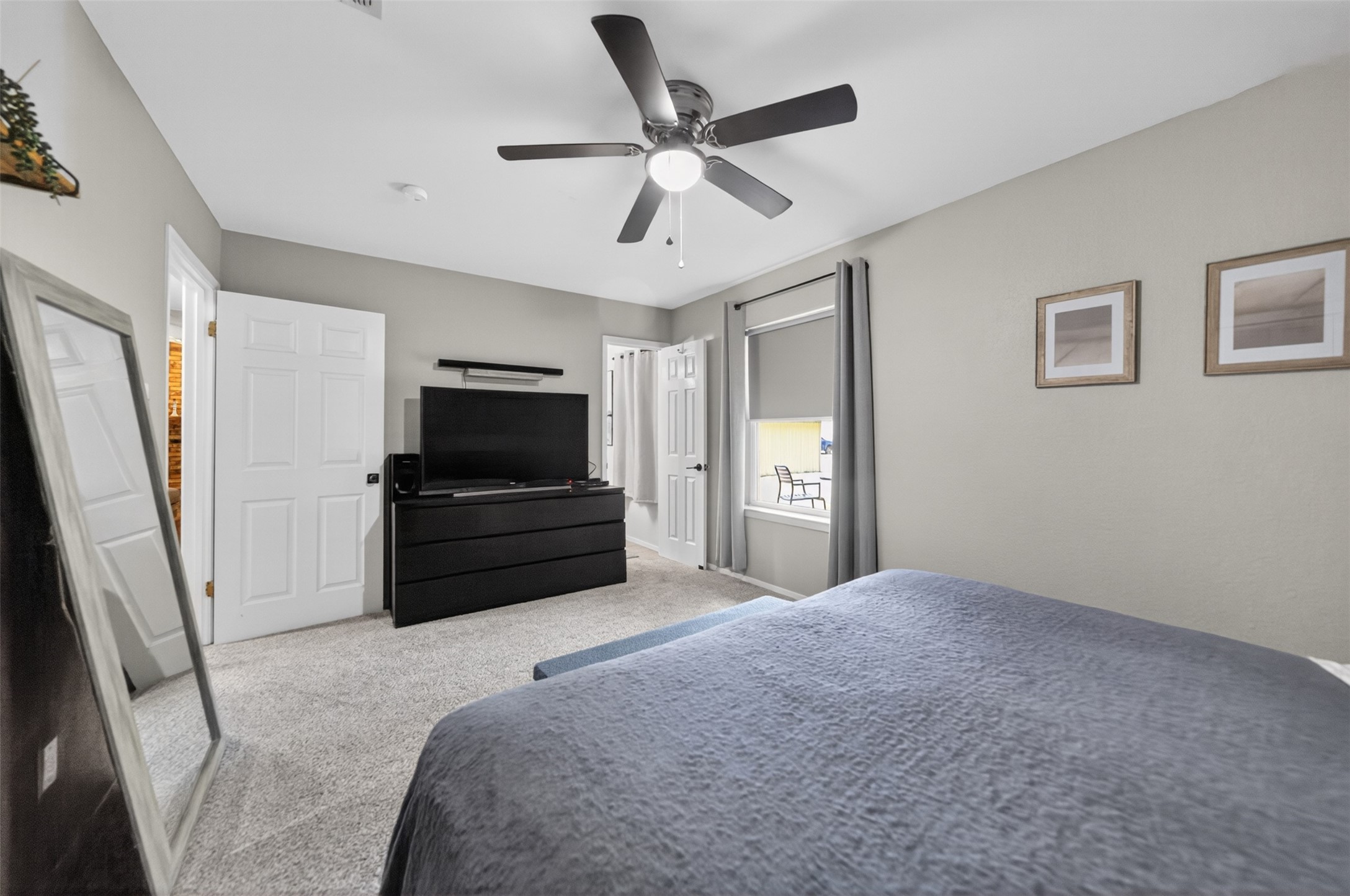 709 S Oak Street Van TX 75790