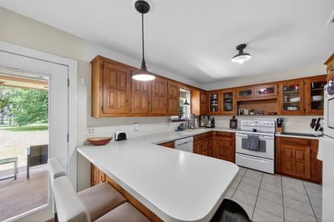 709 S Oak Street Van TX 75790
