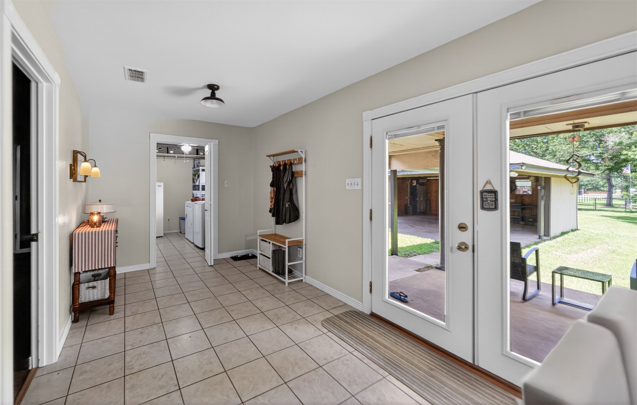 709 S Oak Street Van TX 75790