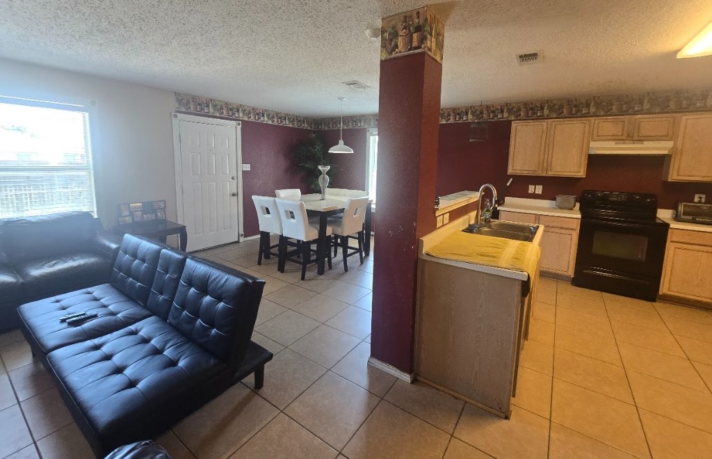 5333 Emmeryville Lane Fort Worth TX 76244