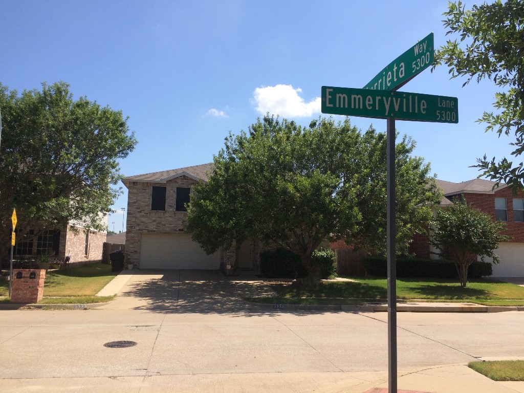 5333 Emmeryville Lane Fort Worth TX 76244