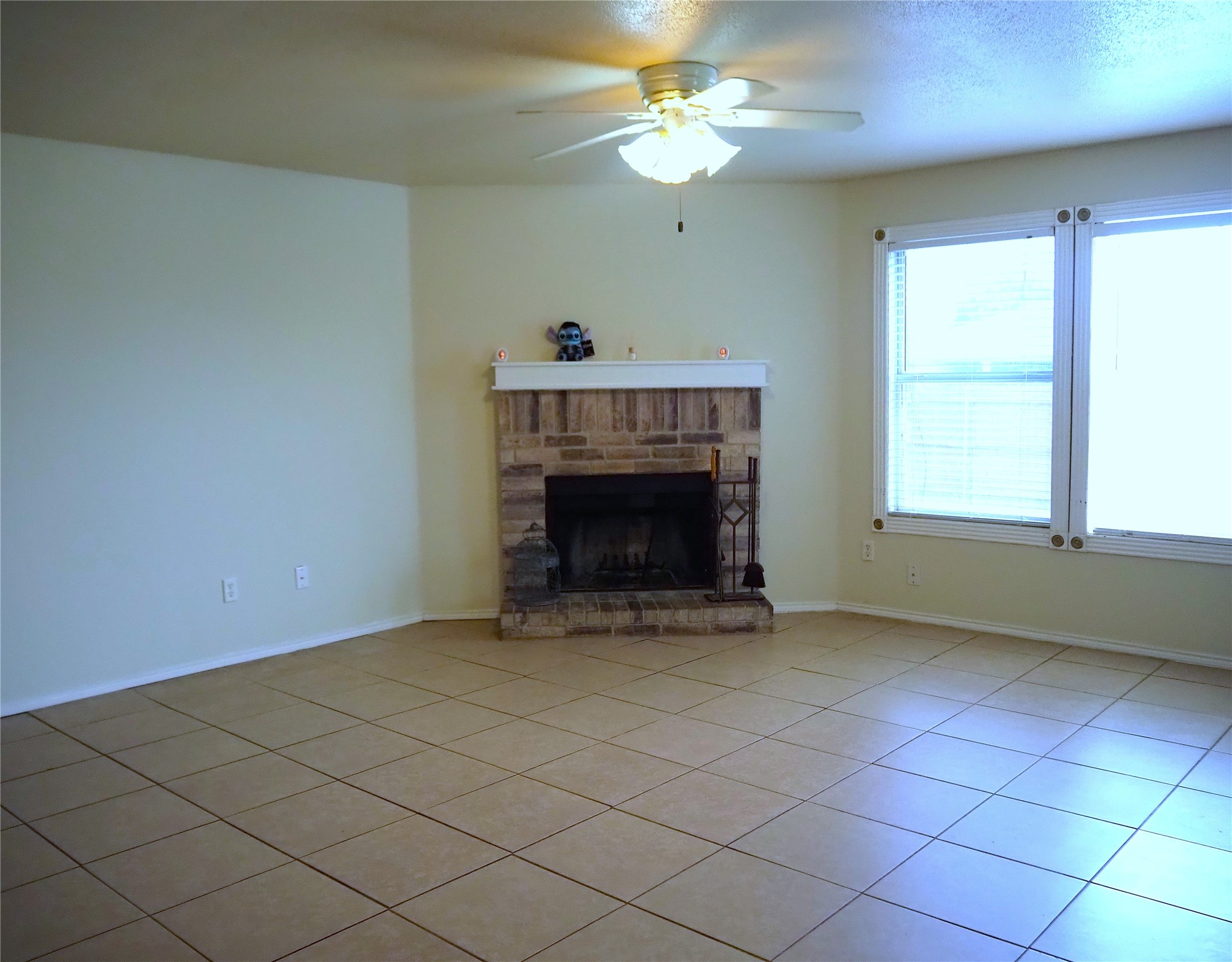 5333 Emmeryville Lane Fort Worth TX 76244