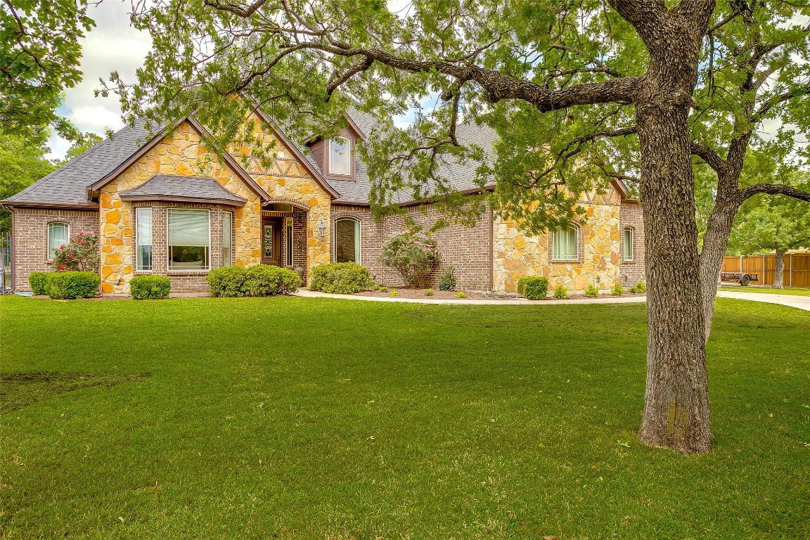114 Oakwood Creek Lane Weatherford TX 76088