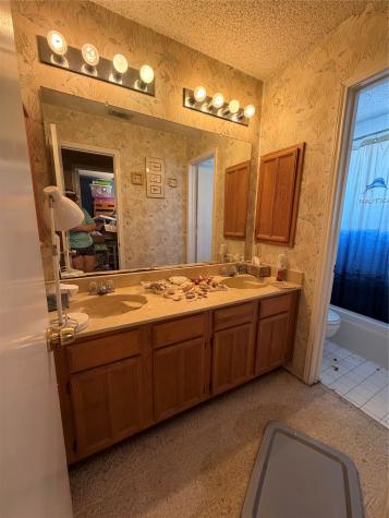 2634 Danberry Lane Grand Prairie TX 75052
