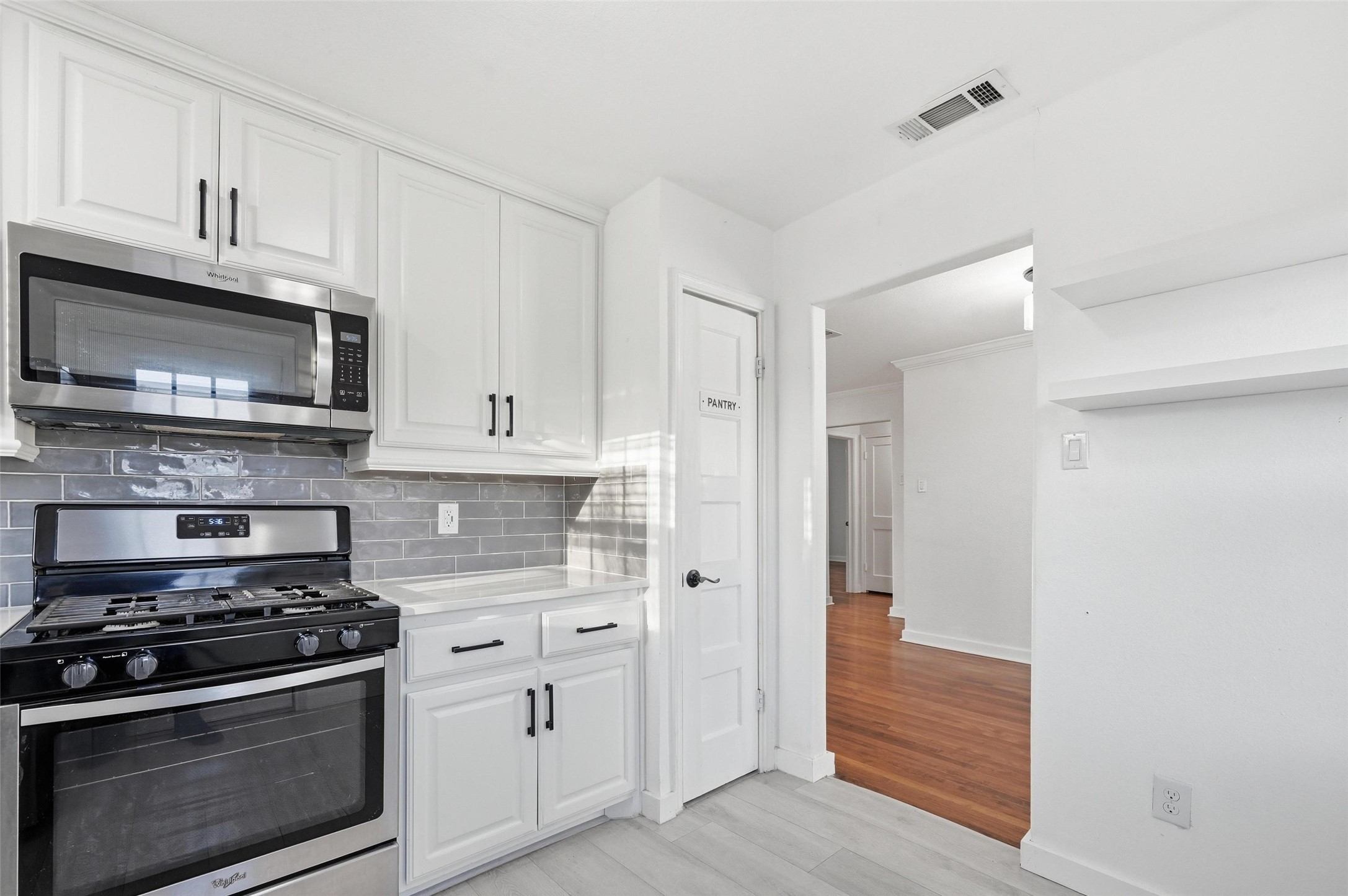 1654 Hansboro Avenue Dallas TX 75224